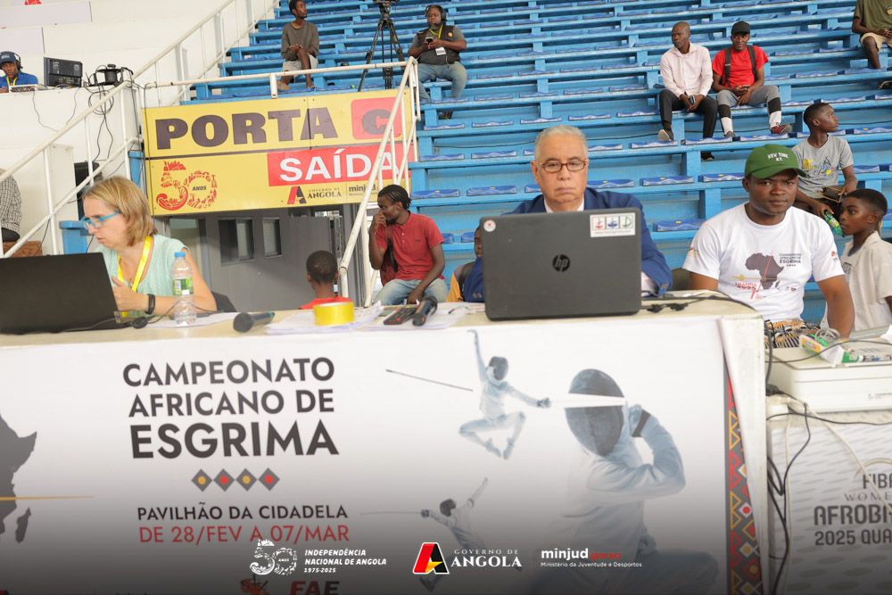<br />
<b>Notice</b>:  Undefined index: title in <b>/home/gov/public_html/portais-governo-producao/themes/portalweb/galeria-itens.php</b> on line <b>148</b><br />
