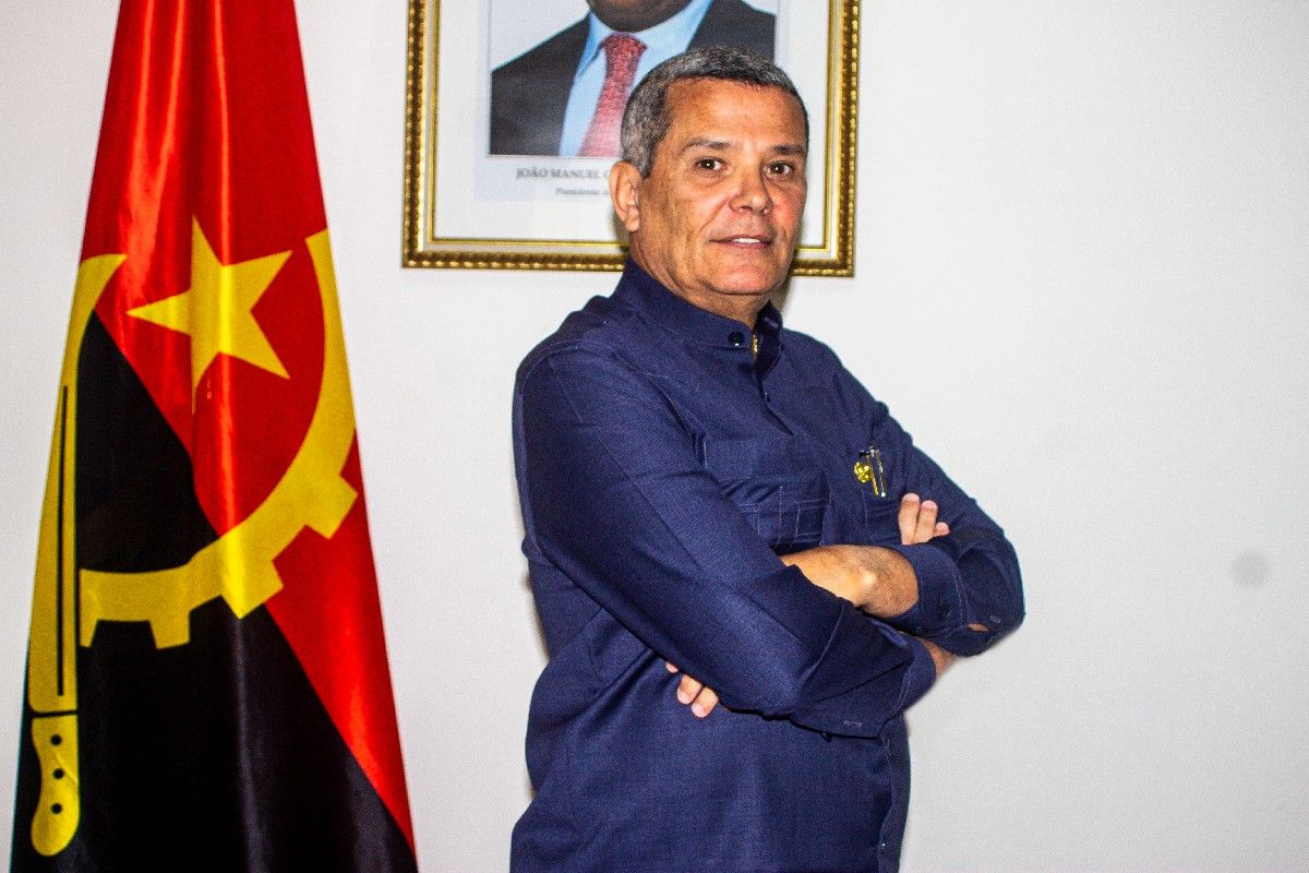 <br />
<b>Notice</b>:  Undefined index: title in <b>/home/gov/public_html/portais-governo-producao/themes/portalweb/galeria-itens.php</b> on line <b>148</b><br />
