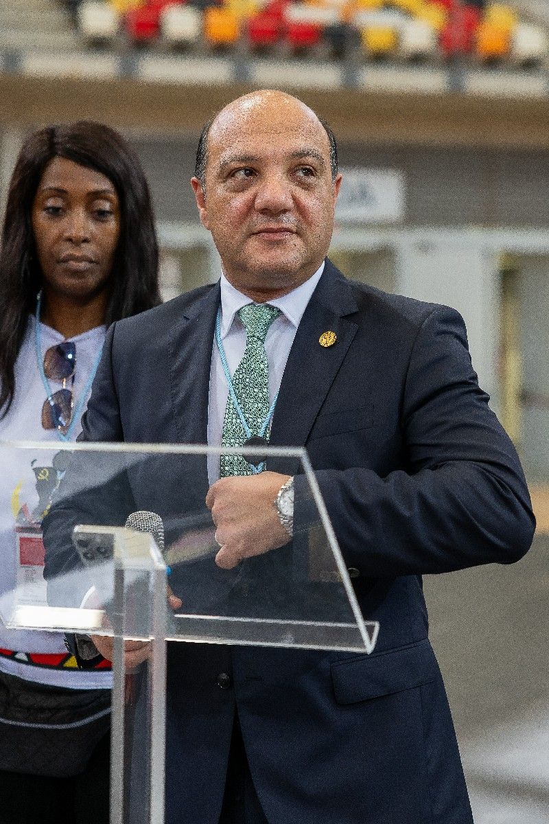 <br />
<b>Notice</b>:  Undefined index: title in <b>/home/gov/public_html/portais-governo-producao/themes/portalweb/galeria-itens.php</b> on line <b>148</b><br />
