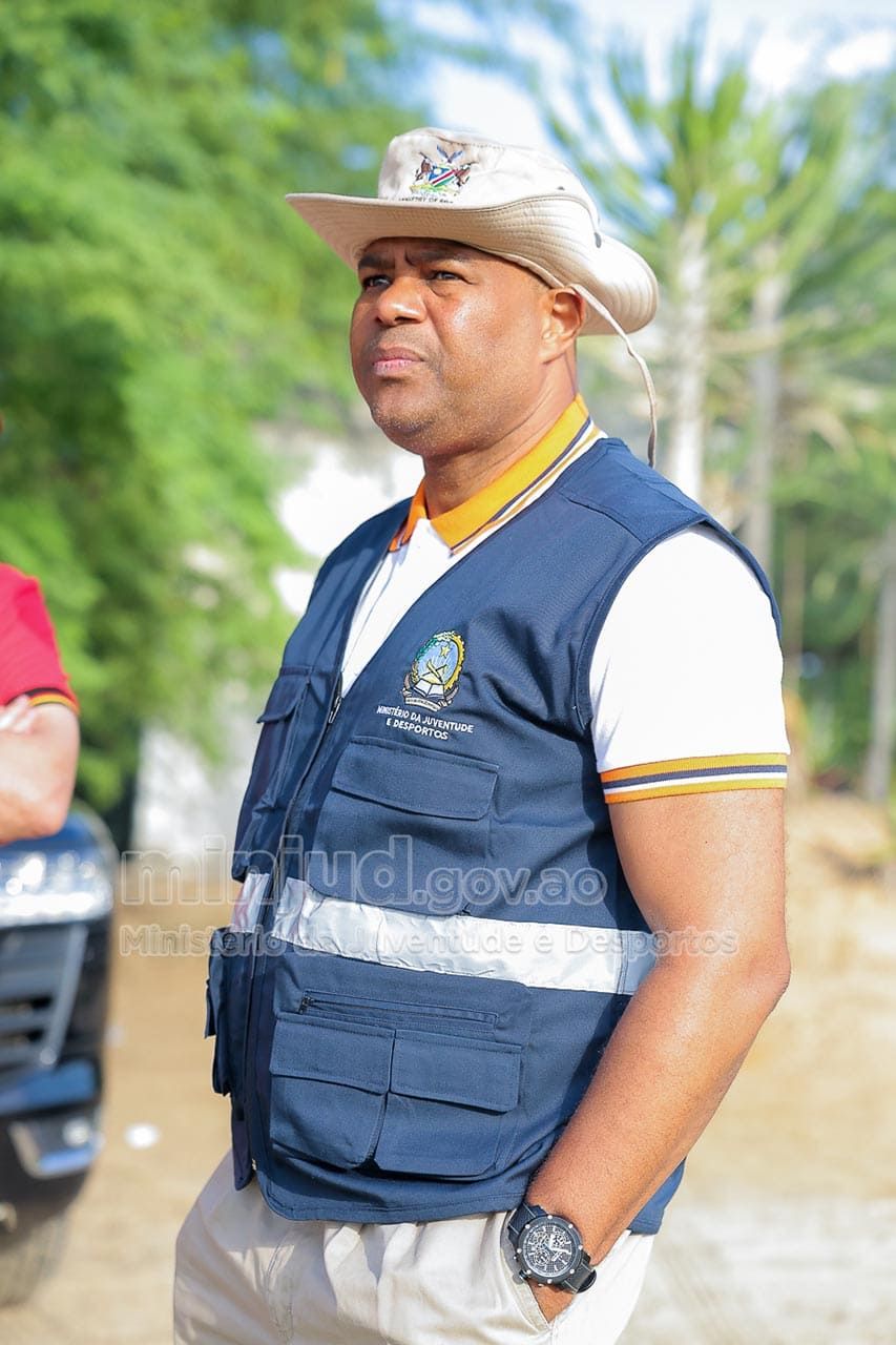 <br />
<b>Notice</b>:  Undefined index: title in <b>/home/gov/public_html/portais-governo-producao/themes/portalweb/galeria-itens.php</b> on line <b>148</b><br />
