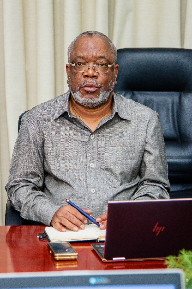<br />
<b>Notice</b>:  Undefined index: title in <b>/home/gov/public_html/portais-governo-producao/themes/portalweb/galeria-itens.php</b> on line <b>148</b><br />
