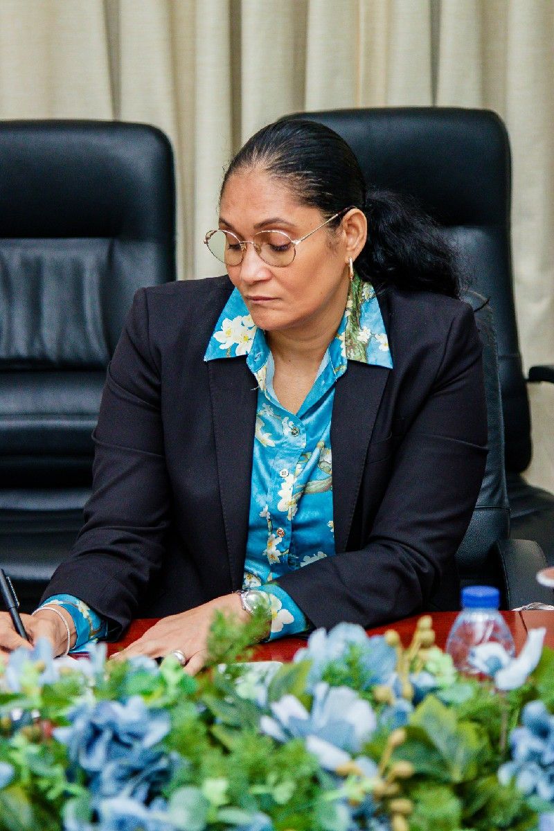 <br />
<b>Notice</b>:  Undefined index: title in <b>/home/gov/public_html/portais-governo-producao/themes/portalweb/galeria-itens.php</b> on line <b>148</b><br />
