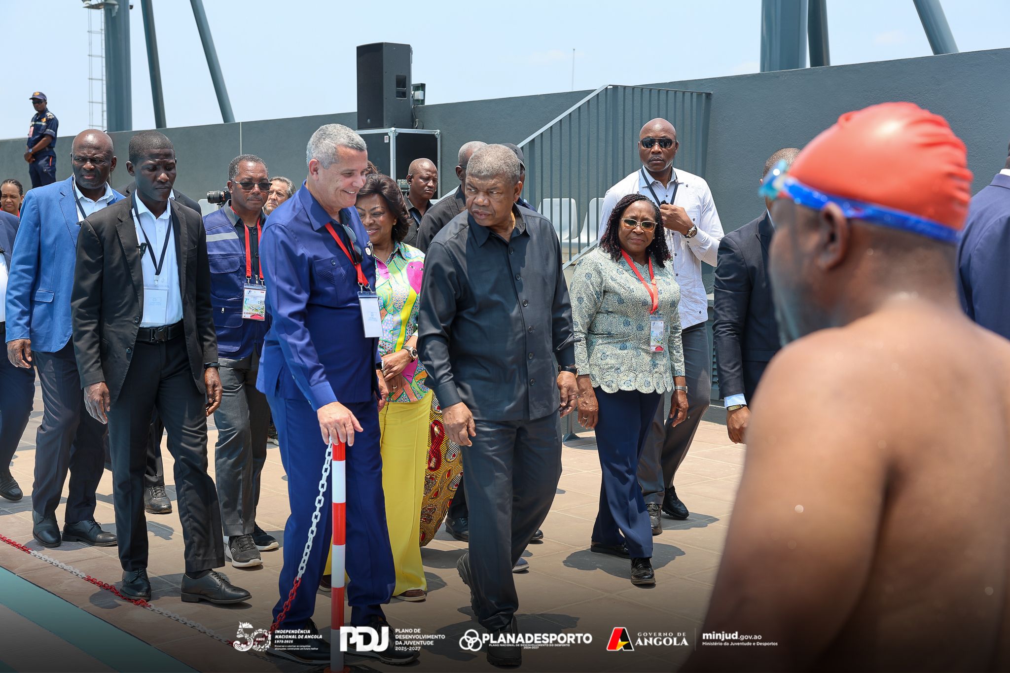 <br />
<b>Notice</b>:  Undefined index: title in <b>/home/gov/public_html/portais-governo-producao/themes/portalweb/galeria-itens.php</b> on line <b>148</b><br />
