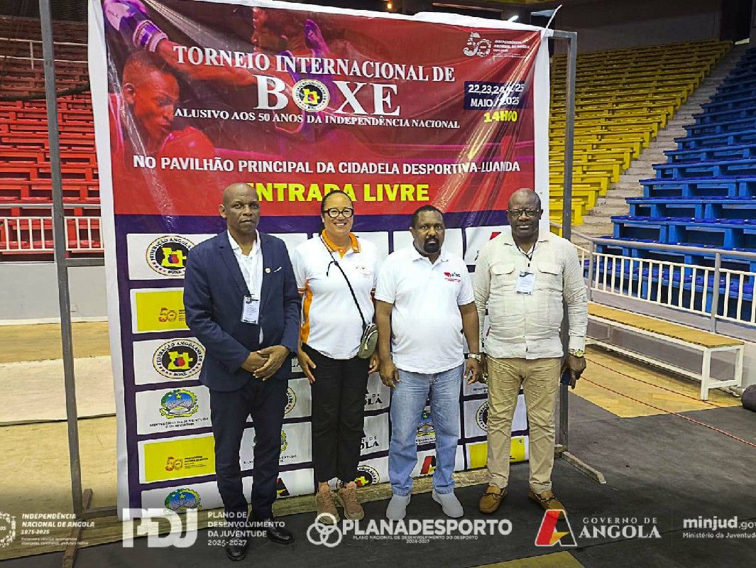 <br />
<b>Notice</b>:  Undefined index: title in <b>/home/gov/public_html/portais-governo-producao/themes/portalweb/galeria-itens.php</b> on line <b>148</b><br />

