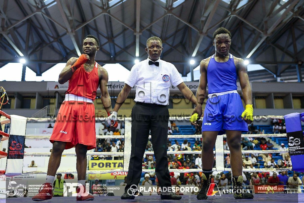 <br />
<b>Notice</b>:  Undefined index: title in <b>/home/gov/public_html/portais-governo-producao/themes/portalweb/galeria-itens.php</b> on line <b>148</b><br />
