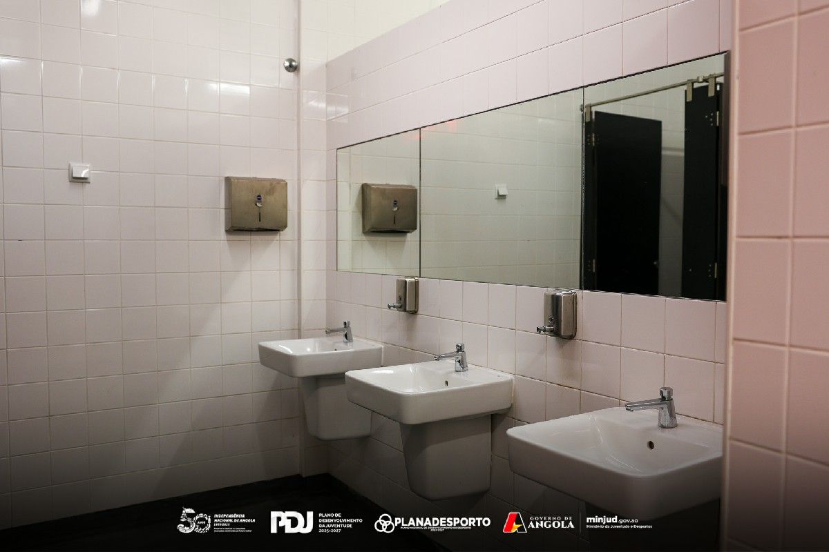 <br />
<b>Notice</b>:  Undefined index: title in <b>/home/gov/public_html/portais-governo-producao/themes/portalweb/galeria-itens.php</b> on line <b>148</b><br />
